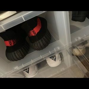 Yeezy 350 v2 Infrared